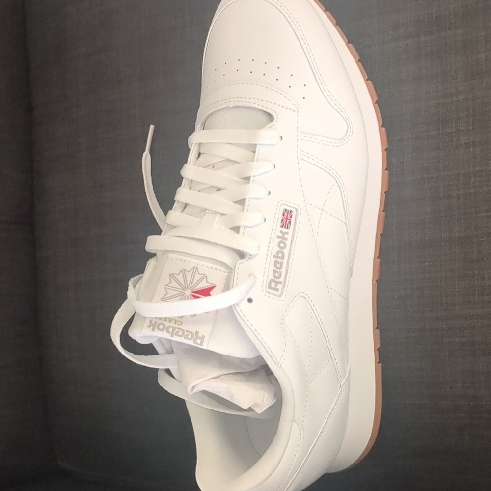 Mens Reebok Classic - Picture 2 of 7